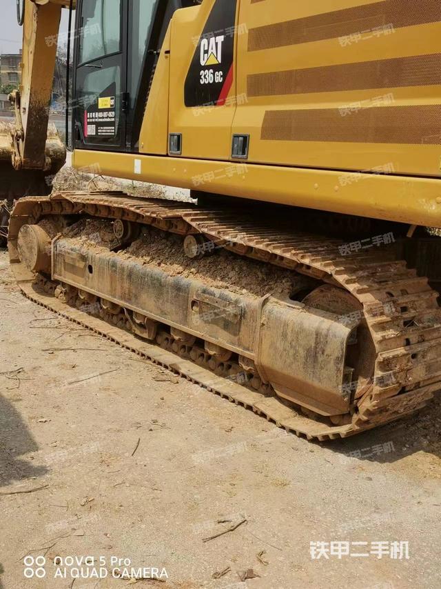 单侧履带整体（整机外观）