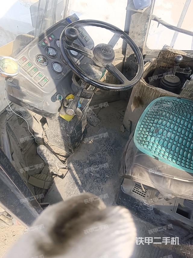 驾驶室工作台（整机外观及大件）