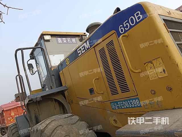 工作装置整体（整机外观及大件）