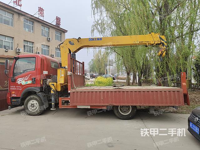 整机左侧（设备外观及核心部件）