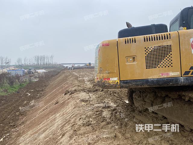 整机右后45°（整机外观）