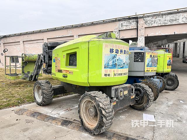 中聯(lián)重科ZA14J高空作業(yè)機(jī)械
