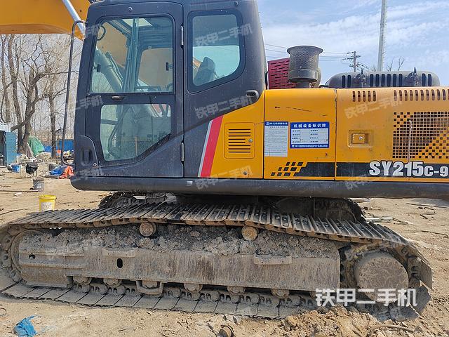 三一重工SY215C挖掘機(jī)