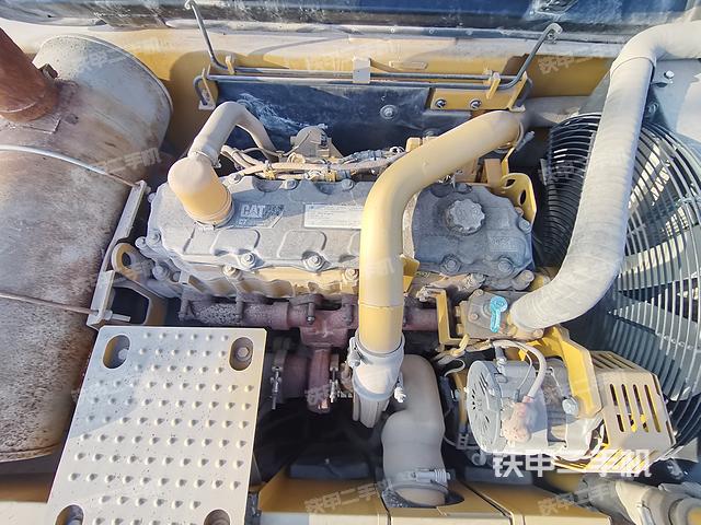 发动机整体俯视（整机外观）