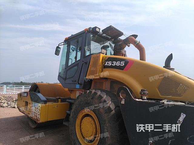 整机左侧（设备外观及核心部件）