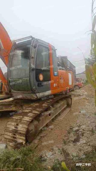 盘锦市出售 日立 ZX210LC 挖掘机
