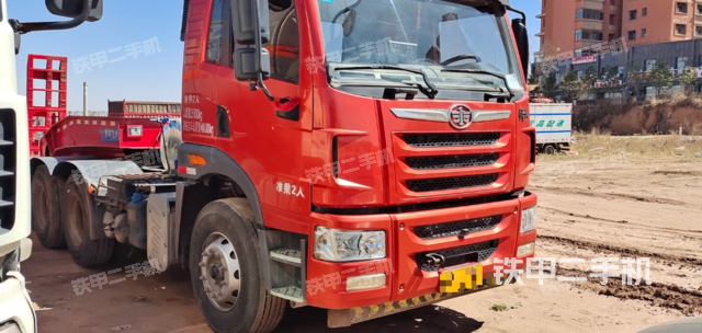 整机左侧（设备外观及核心部件）