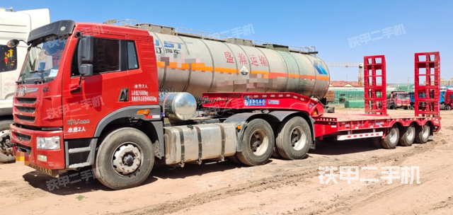 整机左侧（设备外观及核心部件）