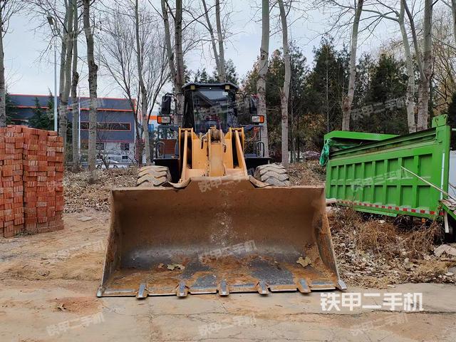 工作装置整体（整机外观及大件）