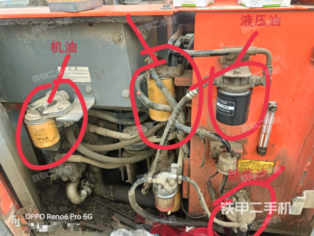 液压泵舱室正面整体（整机外观）