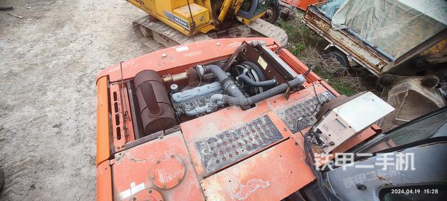 发动机整体俯视（整机外观）