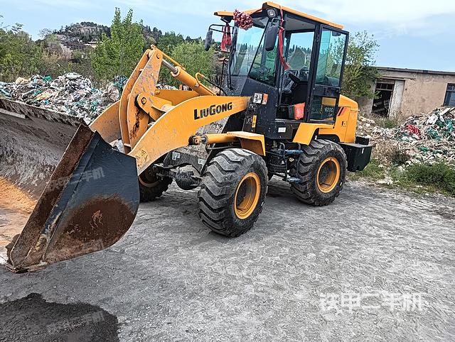 柳工CLG820C装载机