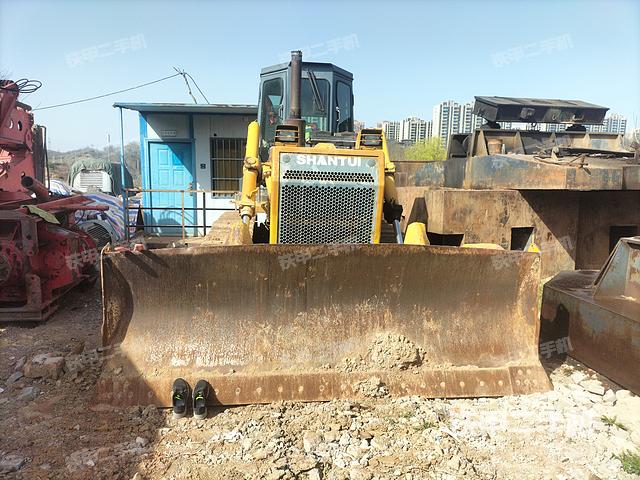 整机右后45°（设备外观及核心部件）