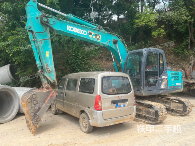 神钢SK140LC-8挖掘机