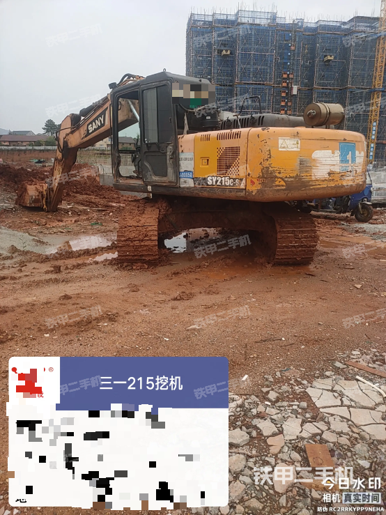 三一重工SY215C挖掘机