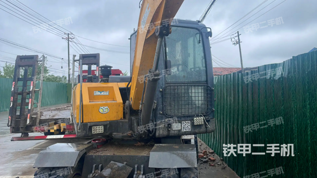 驾驶室整体（整机外观）