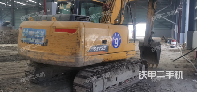 整机右后45°（整机外观）