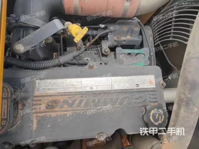 发动机整体俯视（整机外观）