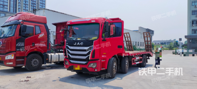 整机左侧（设备外观及核心部件）