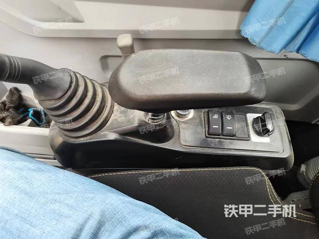 发动机整体俯视（整机外观）