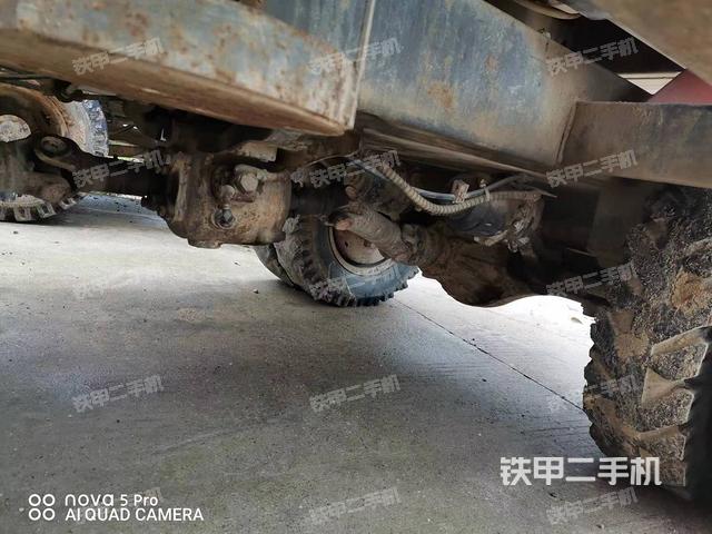 单侧履带整体（整机外观）