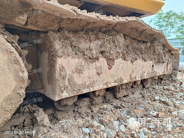 单侧履带整体（整机外观）