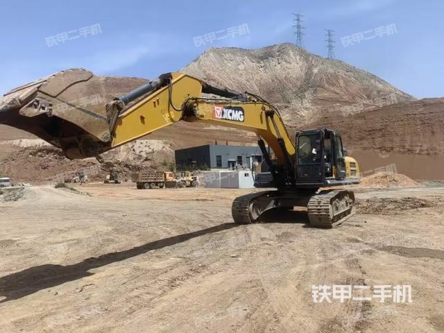 驾驶室整体（整机外观）