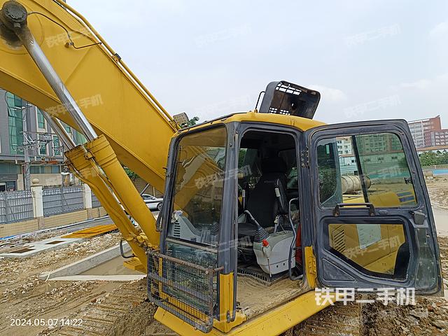 驾驶室整体（整机外观）