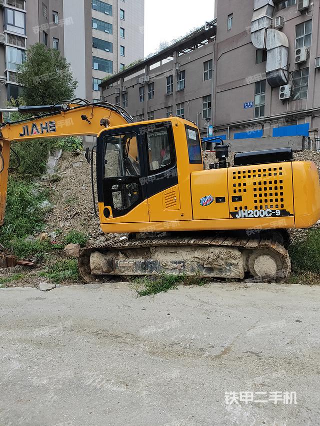 单侧履带整体（整机外观）