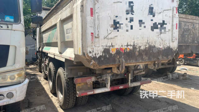 整机左侧（设备外观及核心部件）