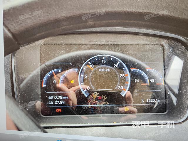 驾驶室操作台（整机外观及大件）