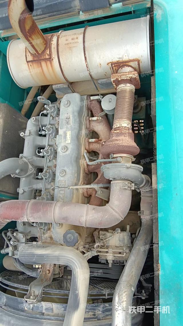 发动机整体俯视（整机外观）