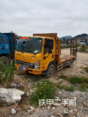 大运汽车4X2平板运输车