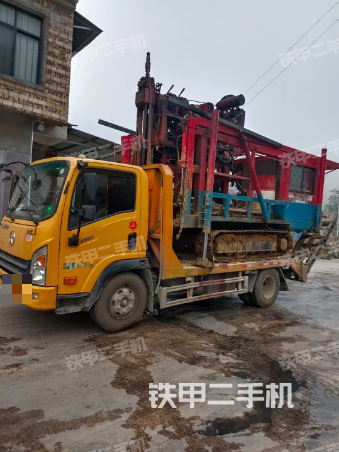 整机右侧（设备外观及核心部件）