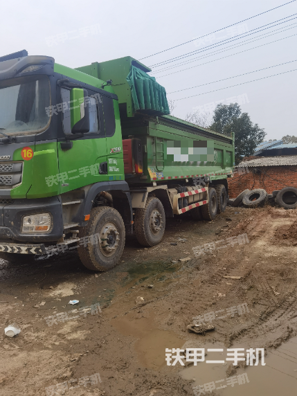 陕汽重卡8X4工程自卸车