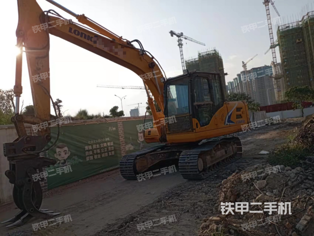 龙工LG6150挖掘机