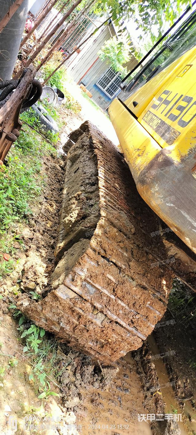 单侧履带整体（整机外观）