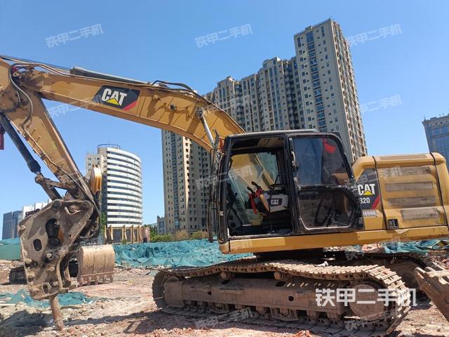 卡特彼勒320GC挖掘机