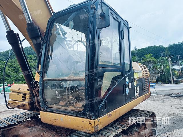 驾驶室整体（整机外观）