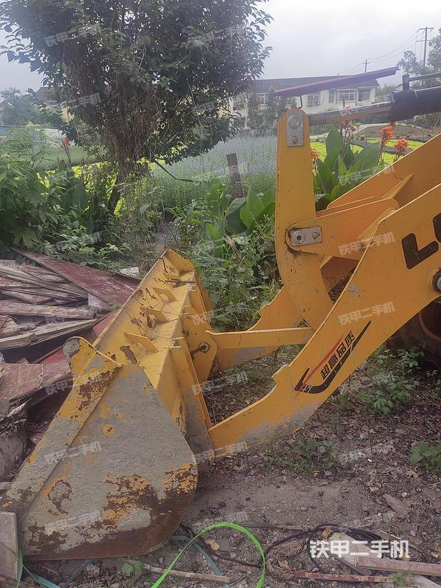 工作装置整体（整机外观及大件）