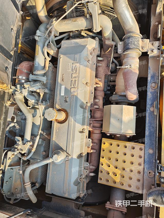 发动机整体俯视（整机外观）