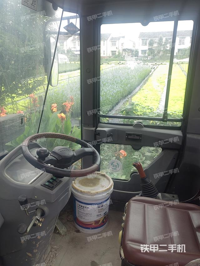 驾驶室工作台（整机外观及大件）