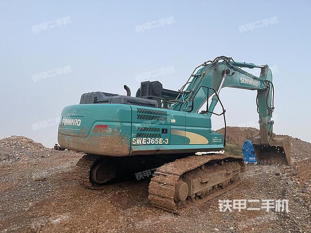 整机右后45°（整机外观）