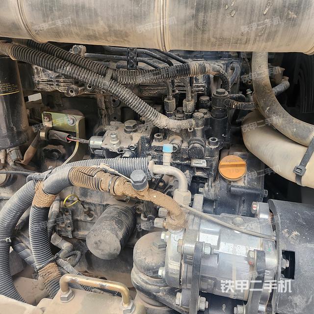 发动机整体俯视（整机外观）