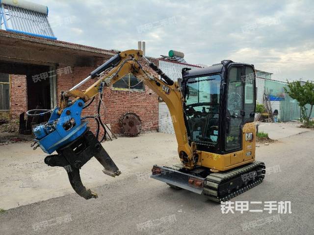 卡特彼勒302挖掘機