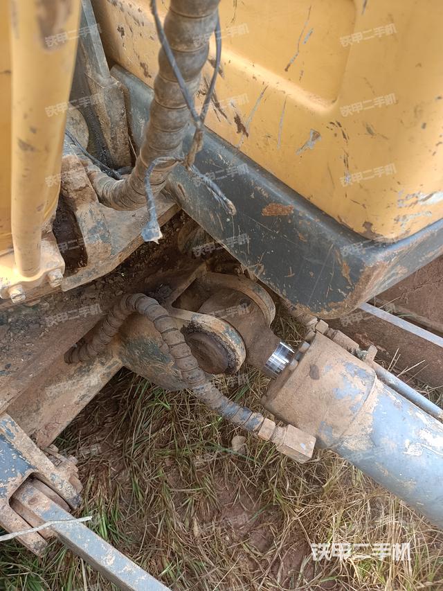 驾驶室整体（整机外观）