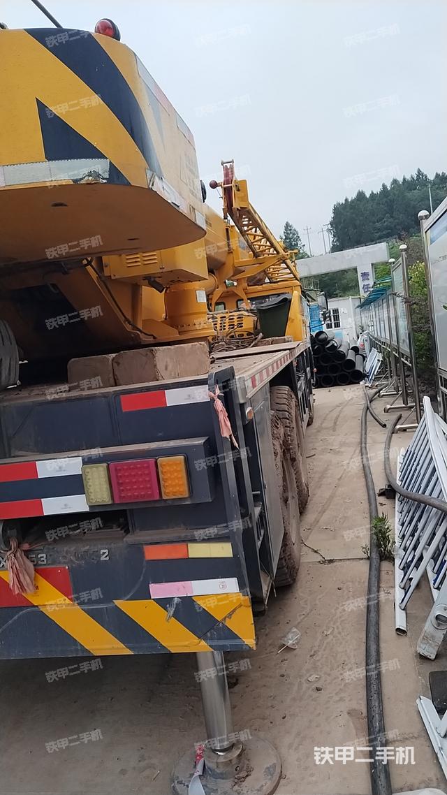 整机右后45°（设备外观及核心部件）