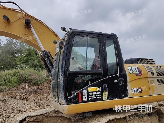 驾驶室整体（整机外观）