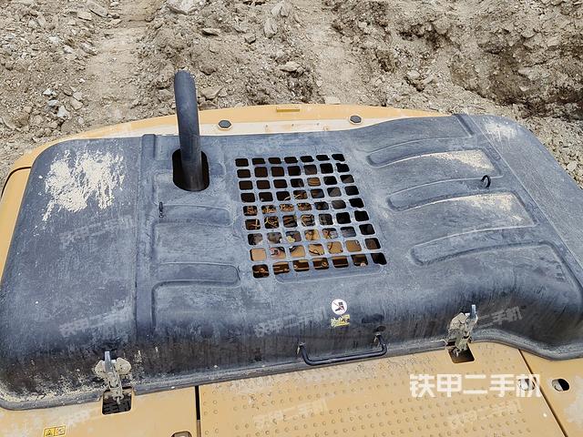 发动机整体俯视（整机外观）