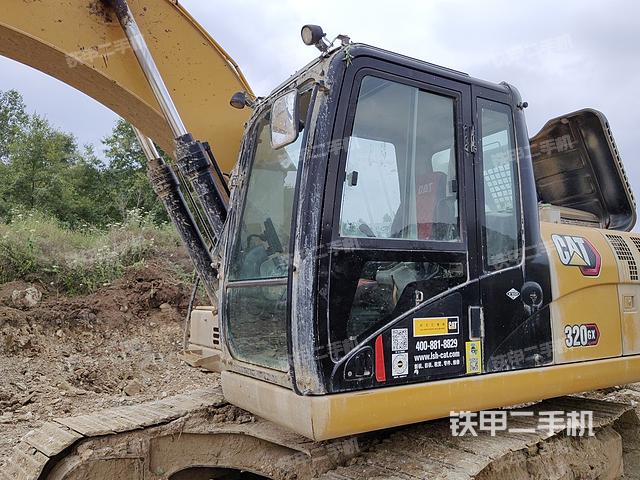 驾驶室整体（整机外观）